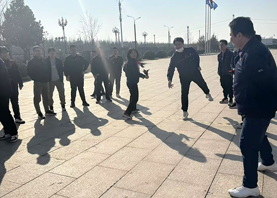 凝心聚力強堡壘，勇毅前行開新局